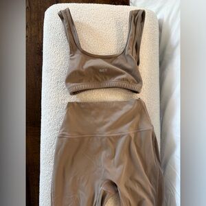 SET Active Sport Body Brown Leggings and Top Set